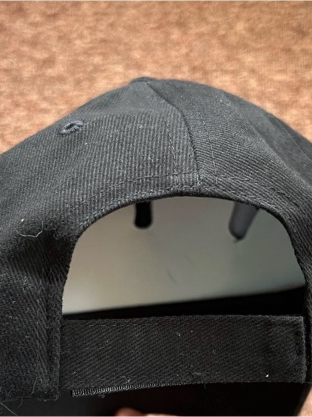 Warner Bros FRIENDS Central Perk Logo Black Hat - OSFM- NWT - Picture 5 of 5